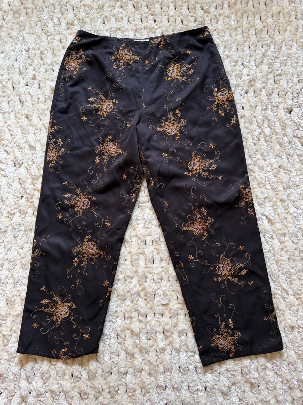 Coldwater Creek P14 Black Embroidered Floral Dress Pants
